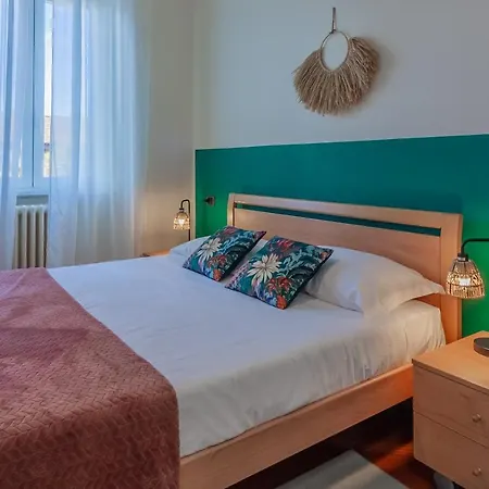 Appartamento Easy Welcome Casa Ester - *